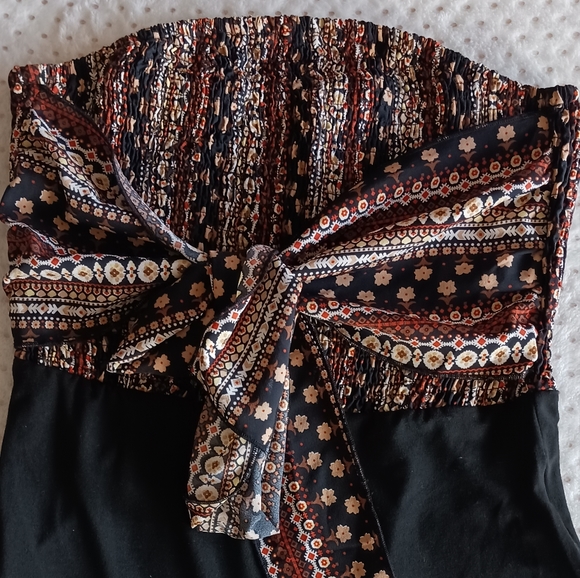 Super cute Shein bodysuit with big loose-fitting tie size Medium - Picture 10 of 10